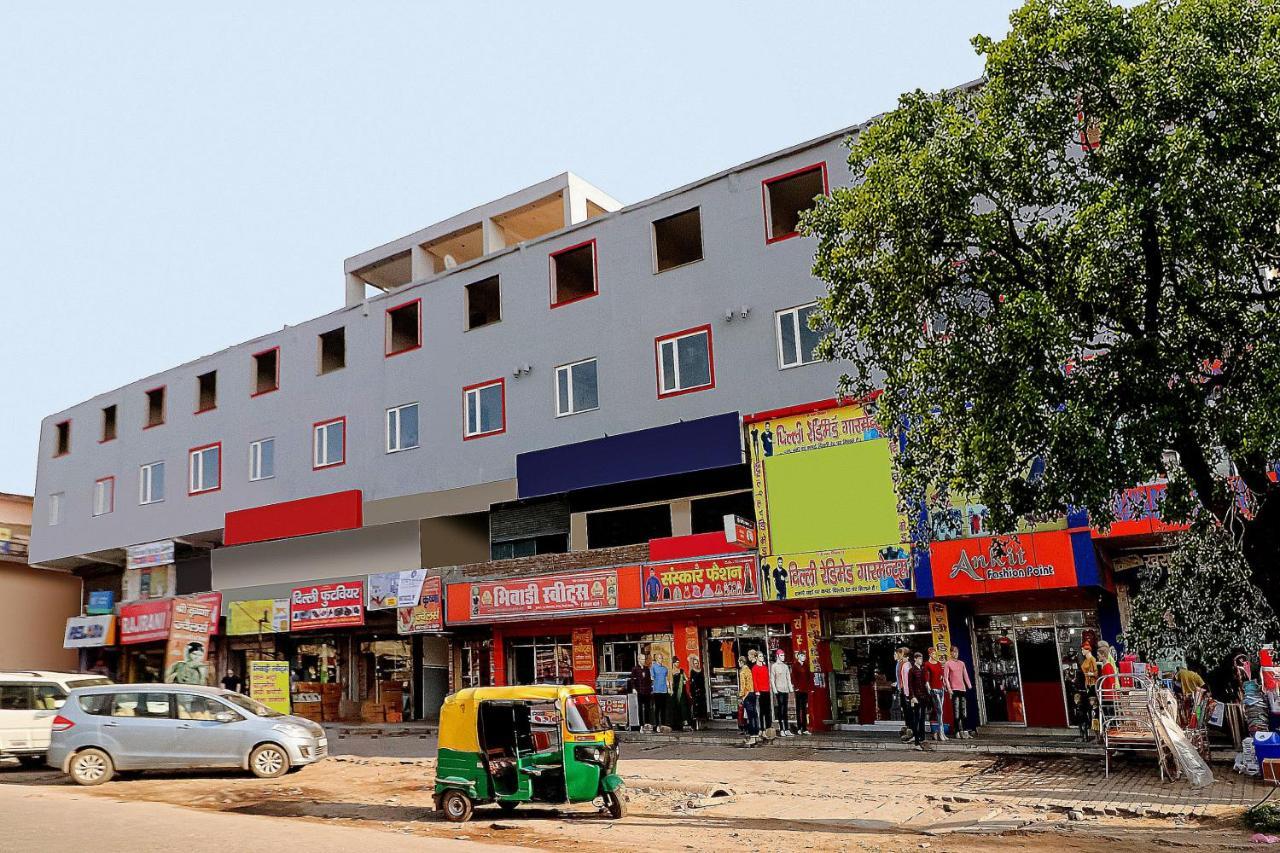 Townhall Bhiwadi Eksteriør bilde